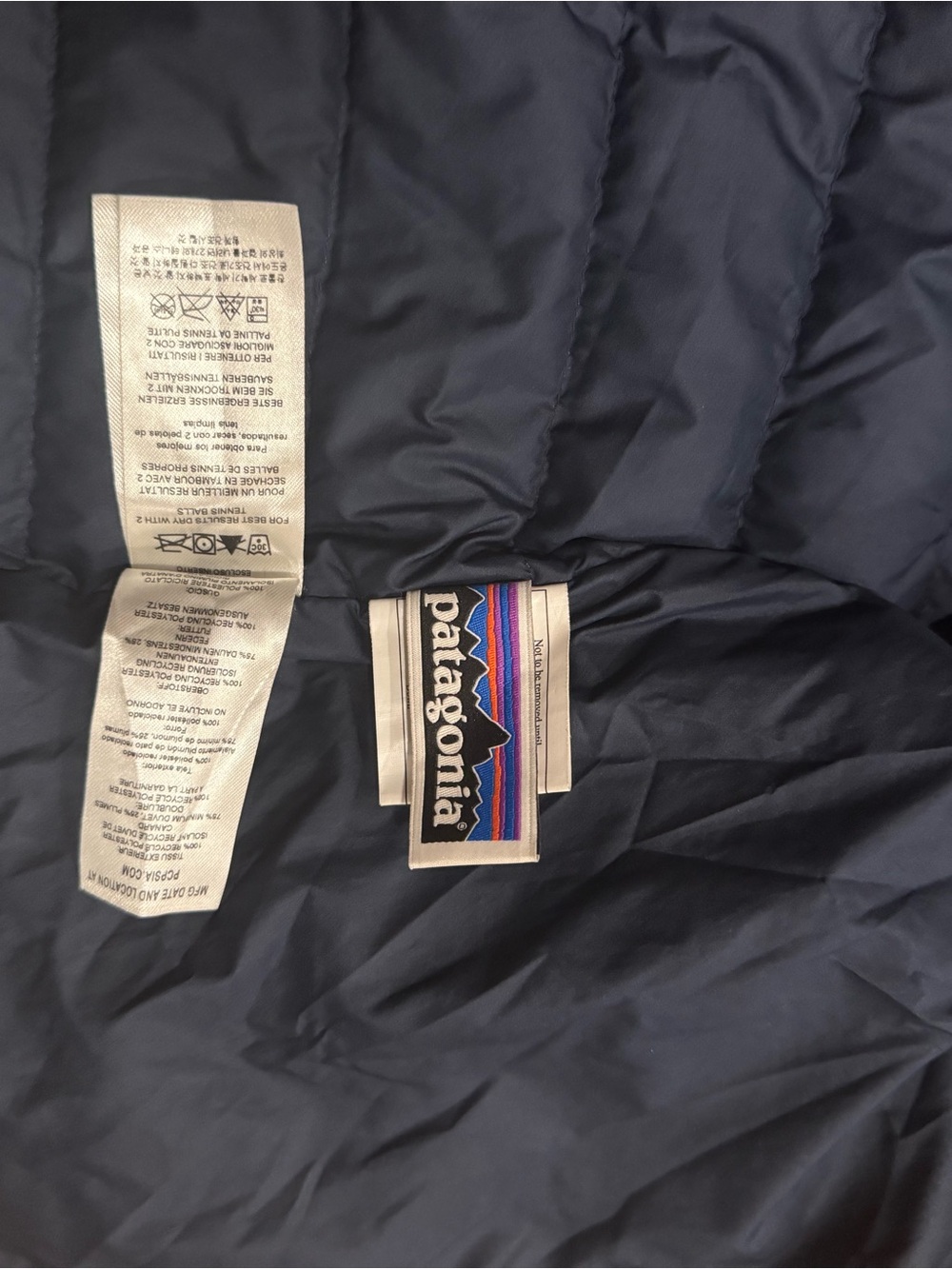 Patagonia Kids Navy Puffer Jacket with Red Zippers - Picture 3 of 4